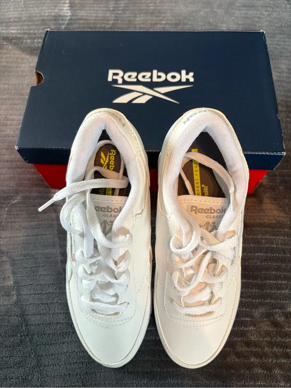 Reebok CL Renaissance Women’s White Leather Sneakers - NWOT